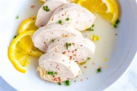 Perfect Poached Chicken - Healthy Lifehack Recipes