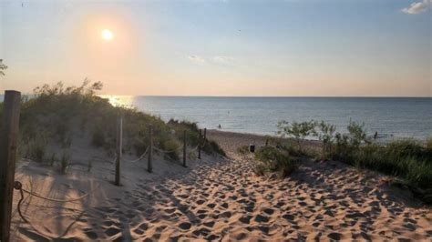 6 Positively Magical Beaches In Indiana That Will Take Your Breath Away ...