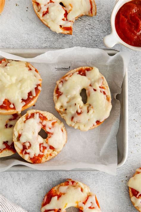 Low Calorie Pizza Bagels - lowcalicious