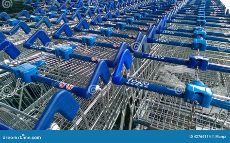 Tesco Shopping Carts Editorial Stock Image - Image: 42764114