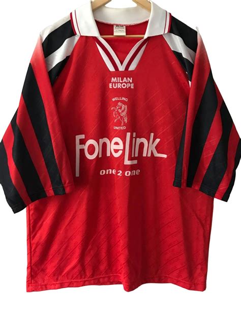 Welling United 1998-99 Kits