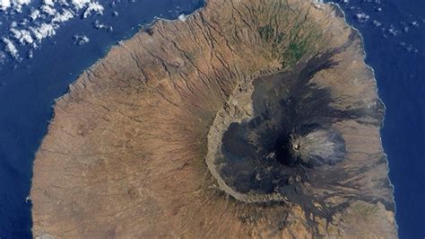 Cape Verde Evacuations Ordered As Pico do Fogo Volcano Erupts | The Weather Channel