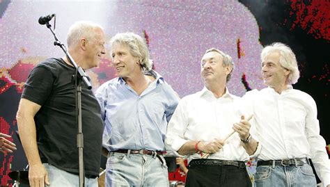 Pink Floyd's Nick Mason Explains Roger Waters, David Gilmour Feud | iHeart