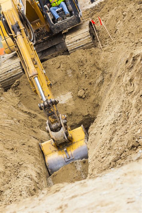 4 Safety Tips From the Professional Excavation Contractors - Simak Trucking & Excavating, Inc ...