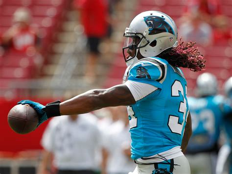 Panthers RB DeAngelo Williams debuts pink dreads to honor late mother | For The Win