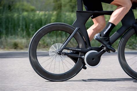 CeramicSpeed introduces chainless bike concept at eurobike