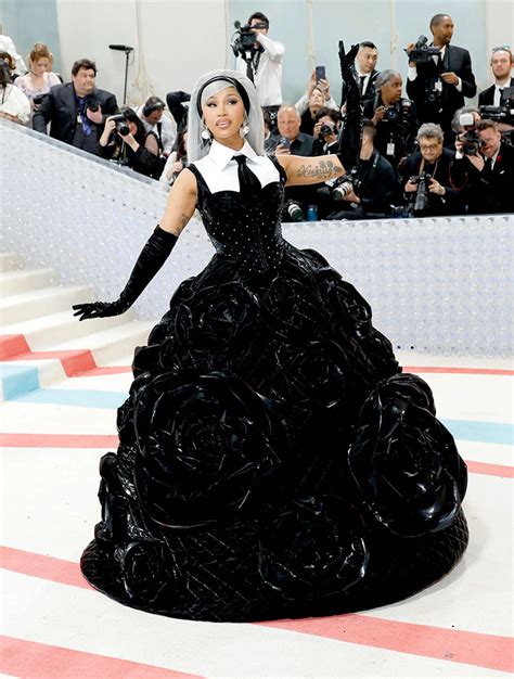 Cardi B Wore Chenpeng Studio To The 2023 Met Gala - Fashnfly