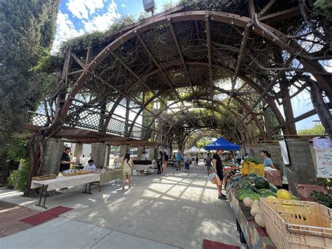 All 9 Fresno Farmers Markets Ranked