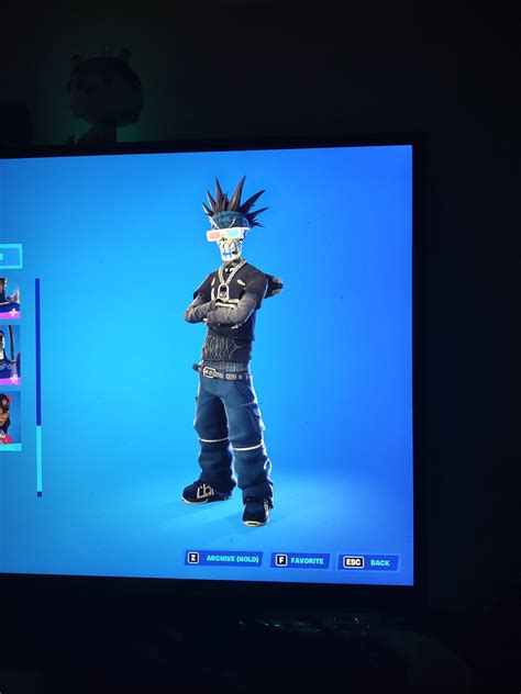 I got the Uzi skin in Fortnite 😂 : r/liluzivert