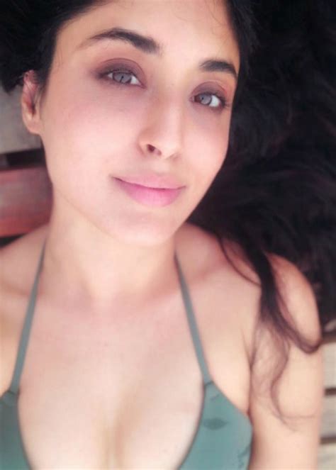 Kritika Kamra Height, Weight, Age, Body Statistics - Healthy Celeb