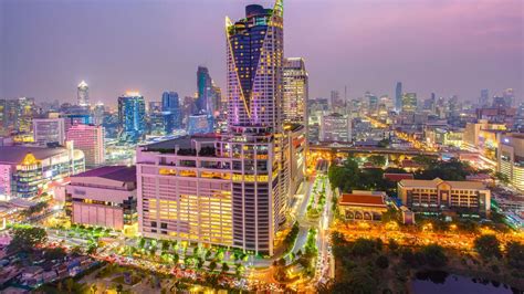 Hotels near Siam Paragon (Bangkok) from $19/night - KAYAK