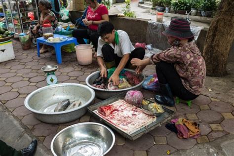 Hanoi Food Guide - The City Lane