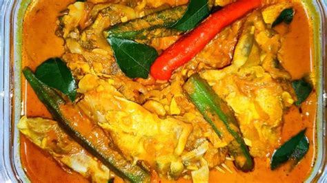 Grouper Fish Head Curry with Okra👍// Kari Kepala Ikan Kerapu Dengan Kacang Bendi 👍 - YouTube