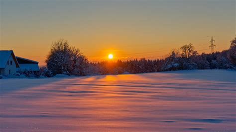 Why are Winter Sunsets Just … Better? | SubjectToClimate