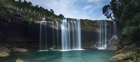 Meghalaya Waterfalls, Water Falls Meghalaya, Meghalaya Mountain ...