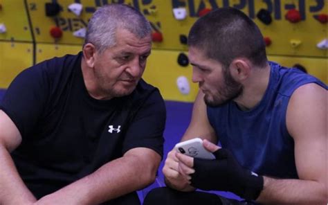 UFC News: Khabib Nurmagomedov pays tribute to his late dad