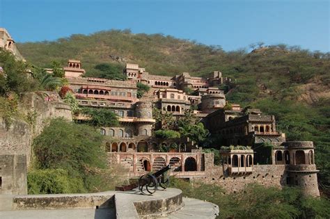 Neemrana Fort Palace, Alwar - Timings, History, Best Time to Visit