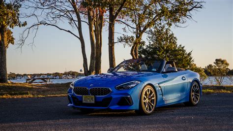 VIDEO REVIEW: BMW Z4 M40i -- The Sport BMW Roadster is Back!