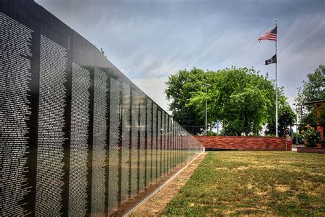 Dinuba Vietnam Veteran's Memorial Wall