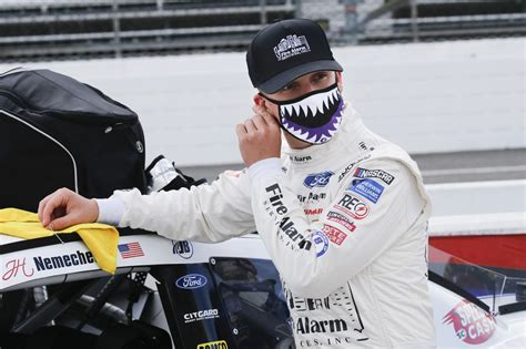 John Hunter Nemechek ekes out Truck Series win at Las Vegas