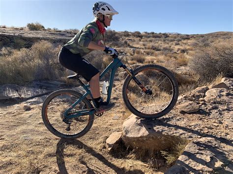 27.5 vs 29-inch wheels, which is better for shorter riders? — Women in ...