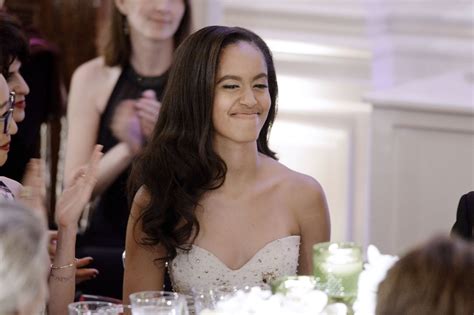 Michelle Obama opens up about Malia’s prom night in the White House [Video]