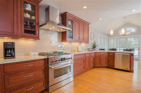 cherry kitchen cabinets with white granite - Yahoo Image Search Results | Cherry wood kitchen ...