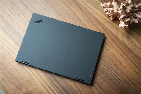 Lenovo ThinkPad X1 Yoga 3rd Gen review: A speedy, premium 2-in-1 with a lofty price tag | PCWorld