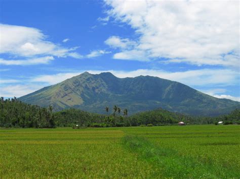 VOLCANOES IN THE PHILIPPINES: MT. ISAROG IN CAMARINES SUR