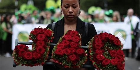 12 of the most powerful Grenfell tributes, 4 years on | indy100