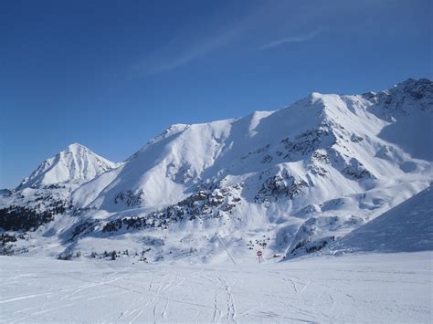 Pila Ski Resort Guide | Snow-Forecast.com