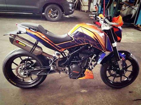 Modified KTM Duke