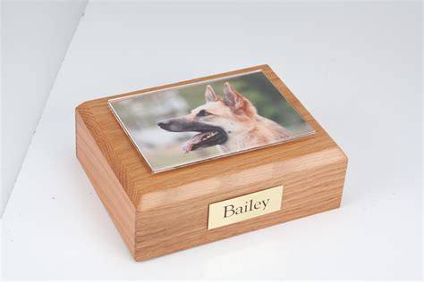 Custom Urns for Pets | Peaceful Pastures Pet Cemetery