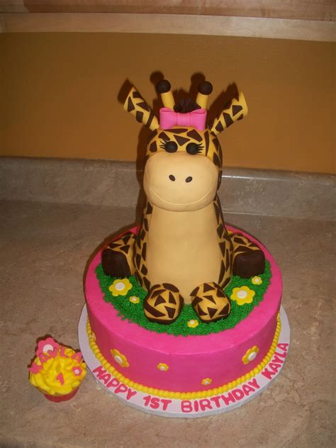 Giraffe Cake - CakeCentral.com