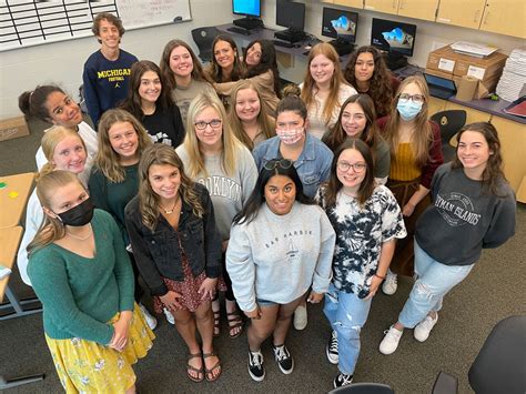 Combination journalism/yearbook class earns accolades - School News ...