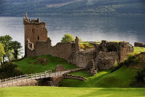 Urquhart Castle | VisitScotland