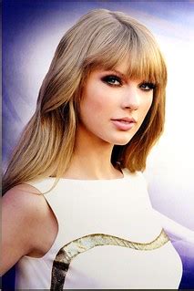 Taylor Swift | Country Music Hall of Fame Down Town Nashvill… | Thank You (21 Millions+) views ...