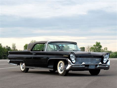 Lincoln Continental Mark III Convertible - friend of ours has a '56. this looks like maybe '59 ...