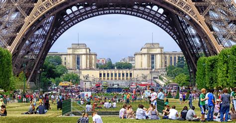 22 Of The Best Parks And Gardens You Must Visit In Paris