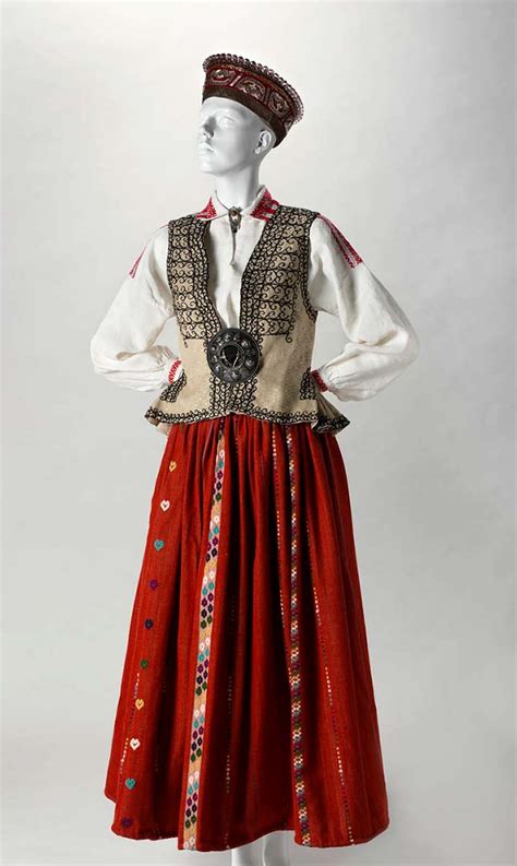 Top 5 Latvia Culture, Customs and Etiquette - toplist.info