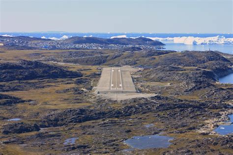 NationStates | Dispatch | Air Greenland - The state owned airline and aircraft repository.