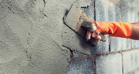 What Is the Difference between Plastering and Rendering? » The DIY Hammer