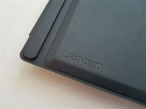 Lenovo Miix 520 Review: Less Money, More Problems