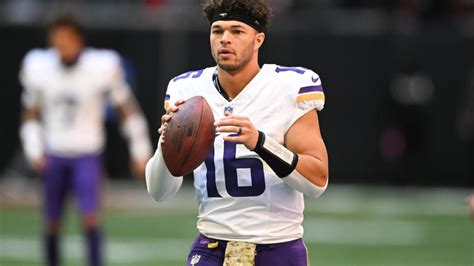 Vikings make Jaren Hall No. 2, Josh Dobbs No. 3 QB behind Nick Mullens ...