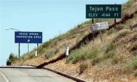 Tejon Pass, United States Tourist Information