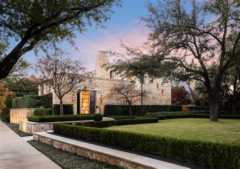 Highland Park Texas Modern Wonder, Designed by David Stocker ...