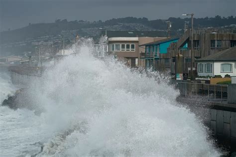 Bay Area: Coast flooding, hazardous beach conditions expected on ...