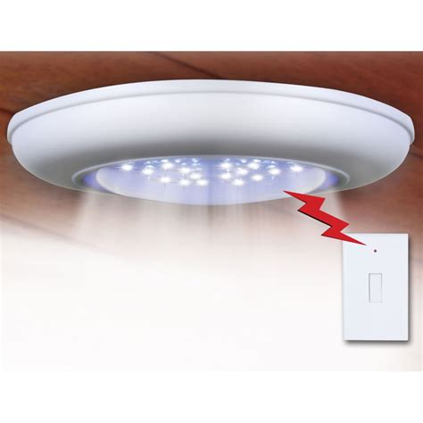 Sierra Tools JB5571 Battery-Operated Ceiling/Wall Light with Remote ...