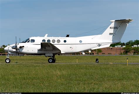 94-00326 US Army Beechcraft C-12 Huron Photo by luismbastardob | ID 1187243 | Planespotters.net