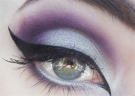 Silver Eyeshadow Tutorial